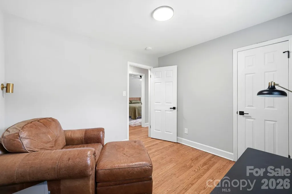 7552 Idlewild Road Charlotte NC 28212