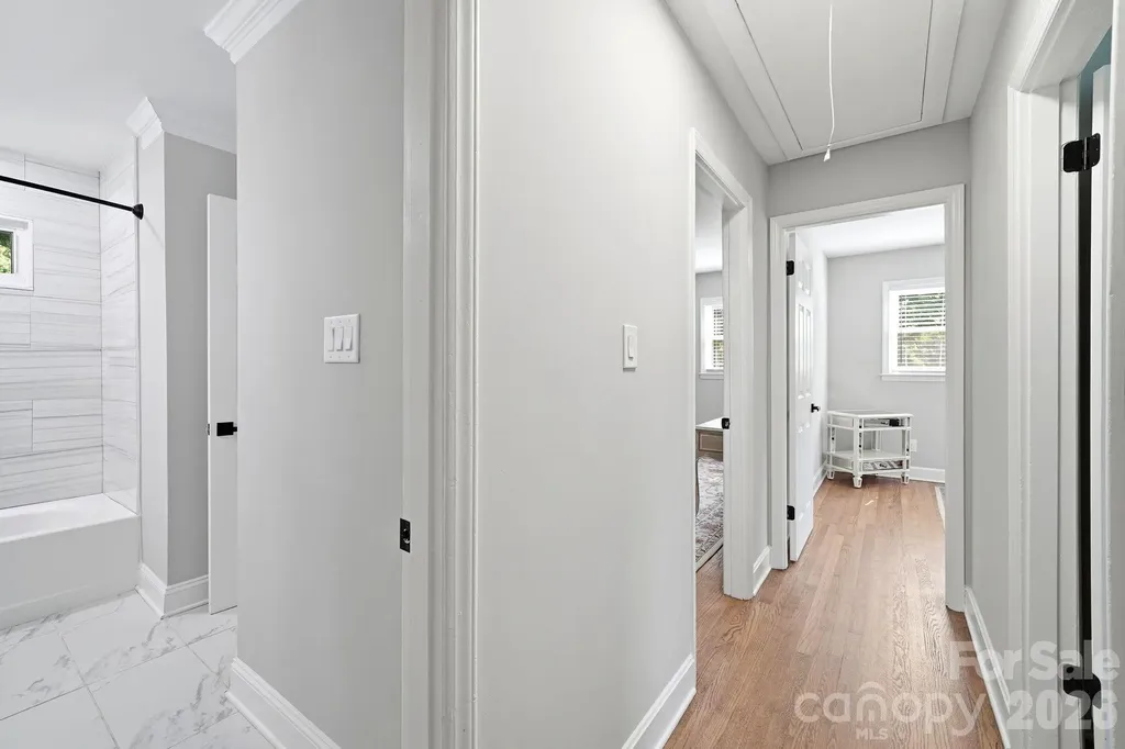 7552 Idlewild Road Charlotte NC 28212