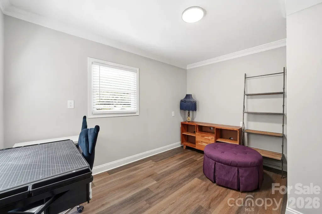 7552 Idlewild Road Charlotte NC 28212