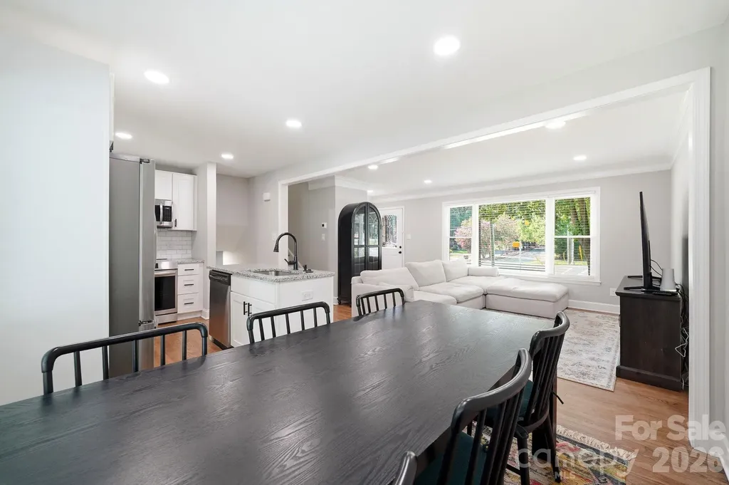 7552 Idlewild Road Charlotte NC 28212