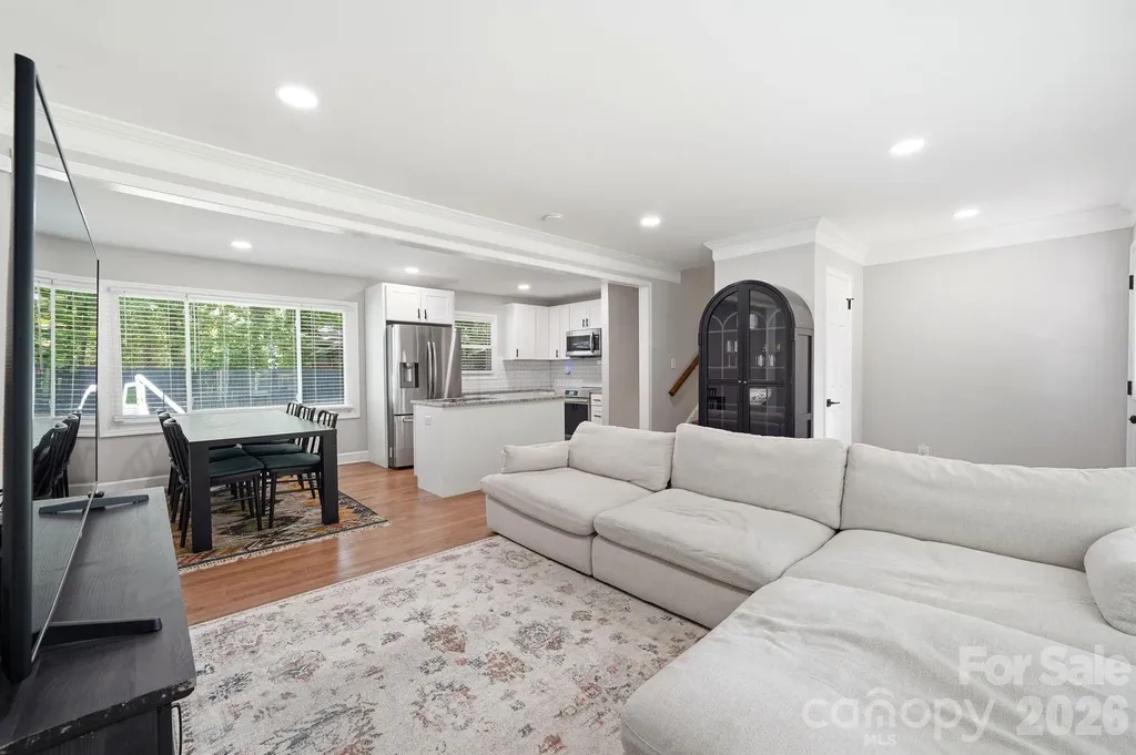 7552 Idlewild Road Charlotte NC 28212