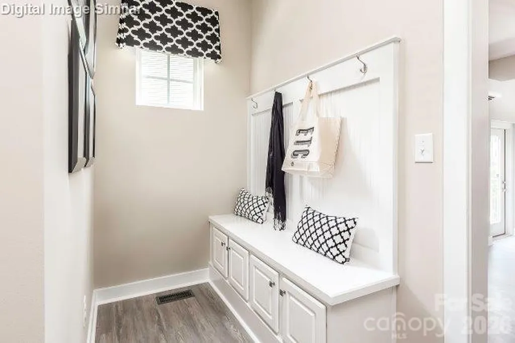 2052 Rylan Way Charlotte NC 28216
