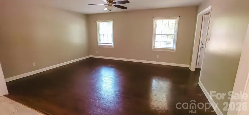 6315 Spring Garden Lane Charlotte NC 28213