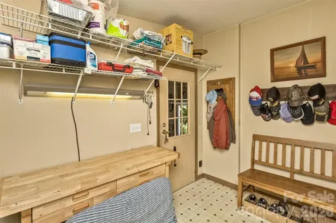 185 Trout Water Circle Burnsville NC 28714