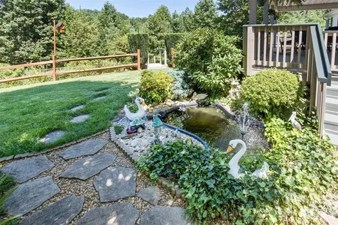 185 Trout Water Circle Burnsville NC 28714