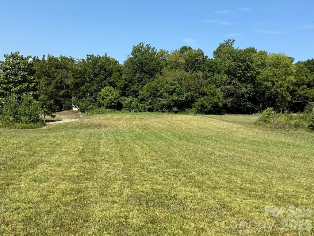 502 Central Street Hudson NC 28638
