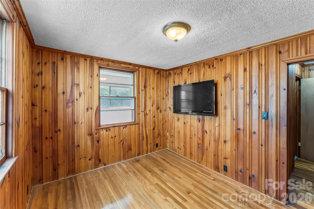 194 Virginia Drive Marion NC 28752