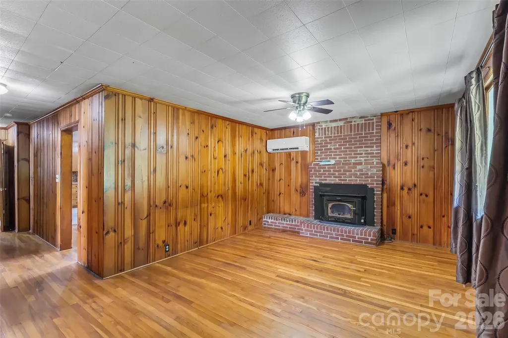 194 Virginia Drive Marion NC 28752