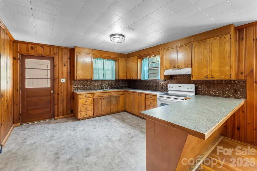 194 Virginia Drive Marion NC 28752