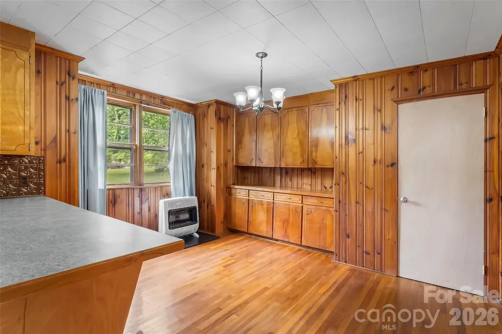 194 Virginia Drive Marion NC 28752