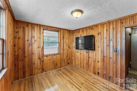 194 Virginia Drive Marion NC 28752