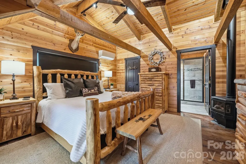 206 Hamlet Drive Burnsville NC 28714