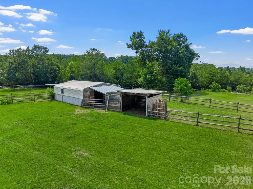 232 Blue Mountain Lane Tryon NC 28782