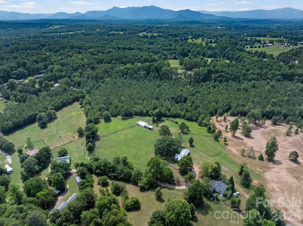 232 Blue Mountain Lane Tryon NC 28782