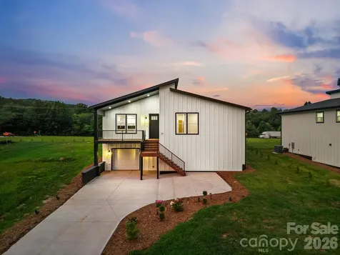 27 Klimovych Road Hendersonville NC 28792