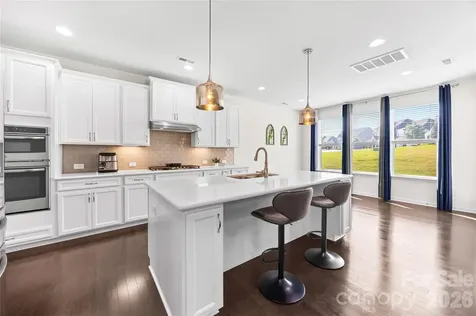 1065 Harbor Bay Drive Fort Mill SC 29707