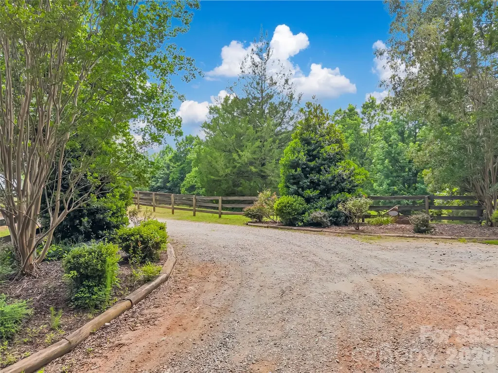 711 Meadow Crest Road Tryon NC 28782