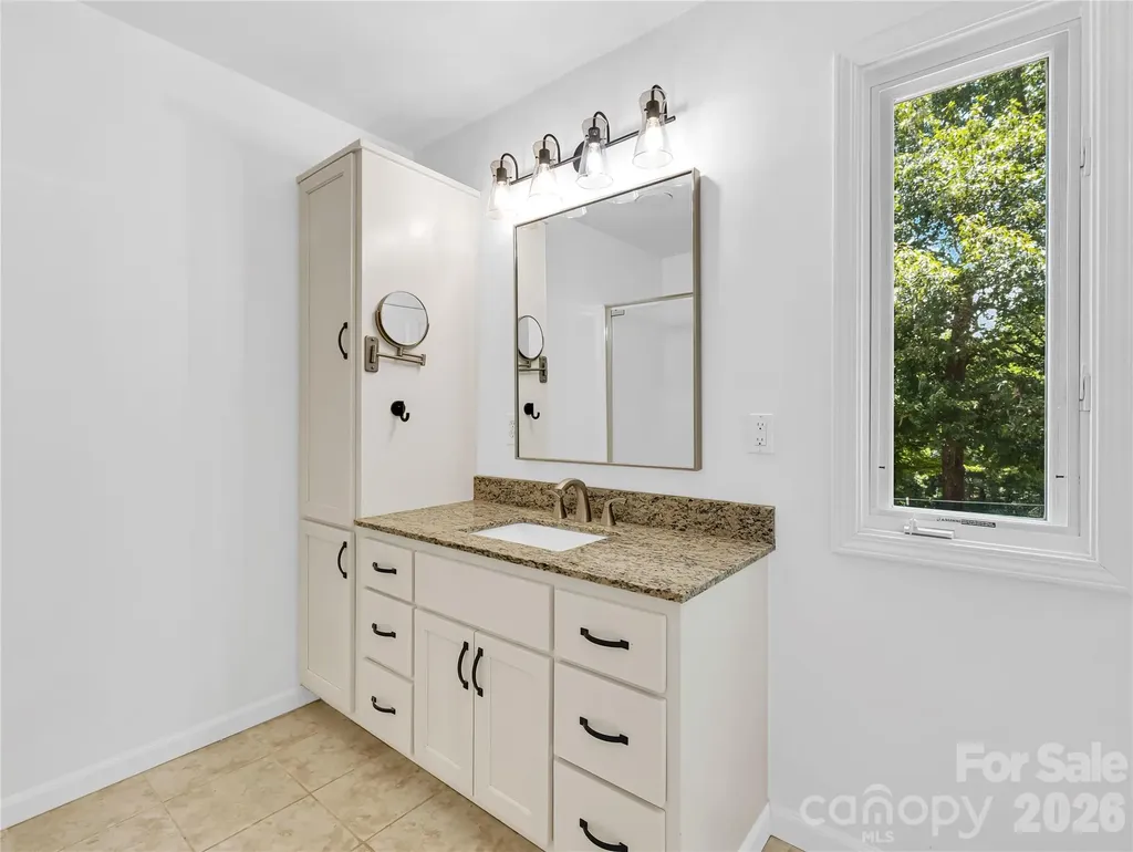 711 Meadow Crest Road Tryon NC 28782
