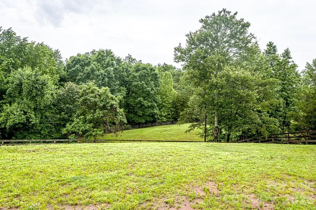711 Meadow Crest Road Tryon NC 28782