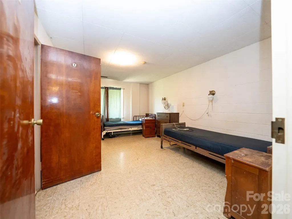 84 Chestnut Park Drive Waynesville NC 28786