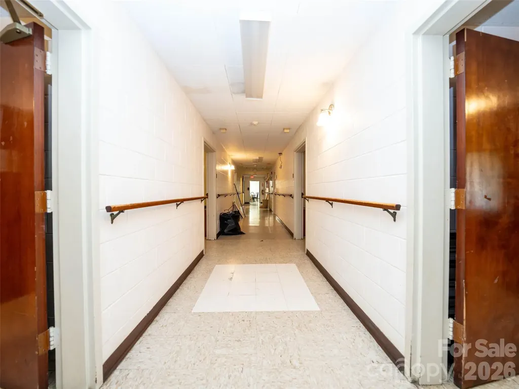 84 Chestnut Park Drive Waynesville NC 28786