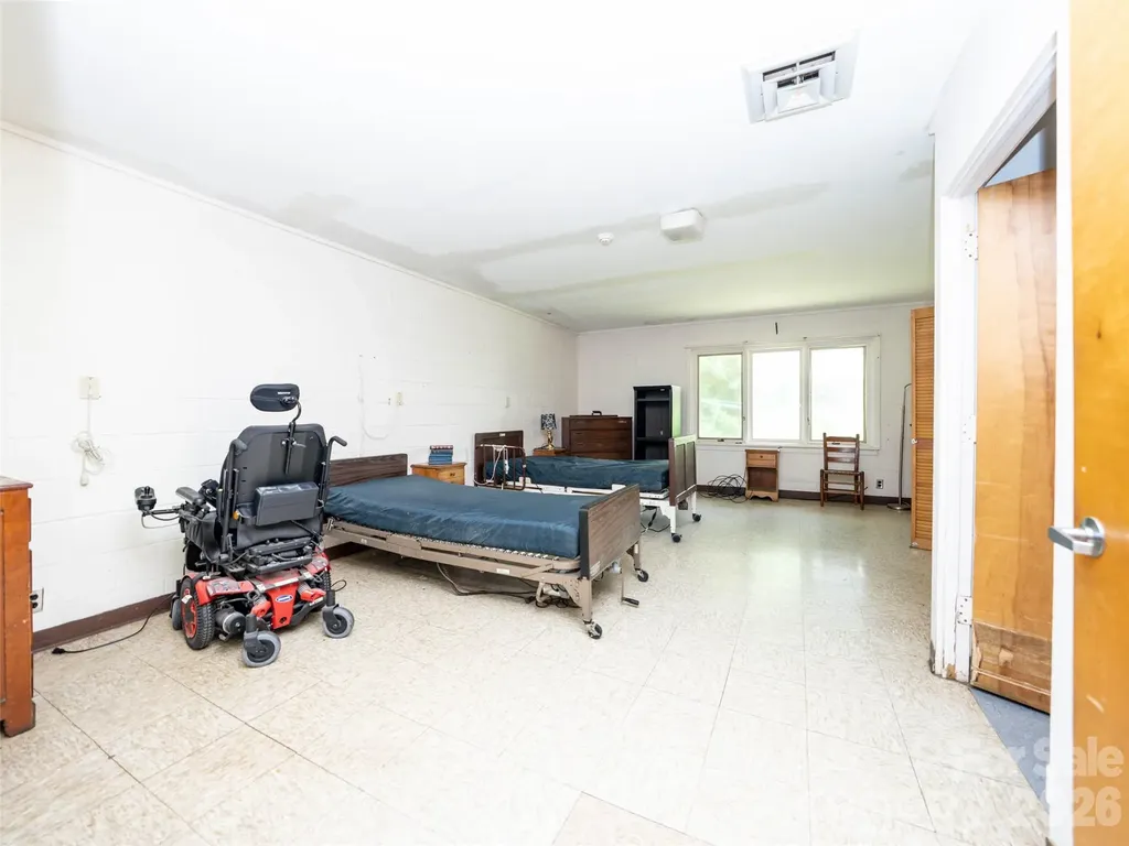 84 Chestnut Park Drive Waynesville NC 28786