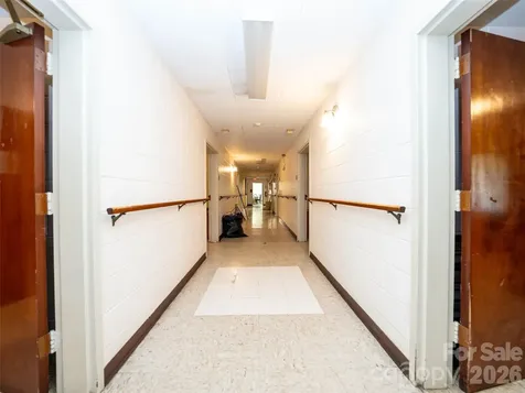 84 Chestnut Park Drive Waynesville NC 28786