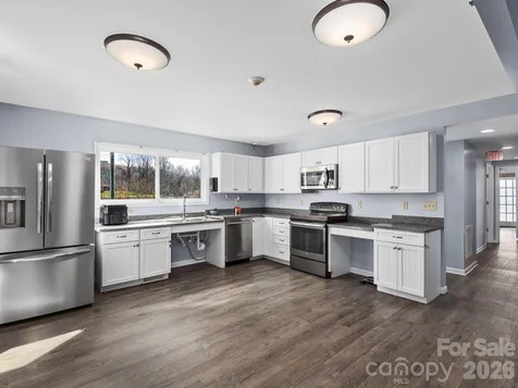 5030 Hendersonville Road Fletcher NC 28732