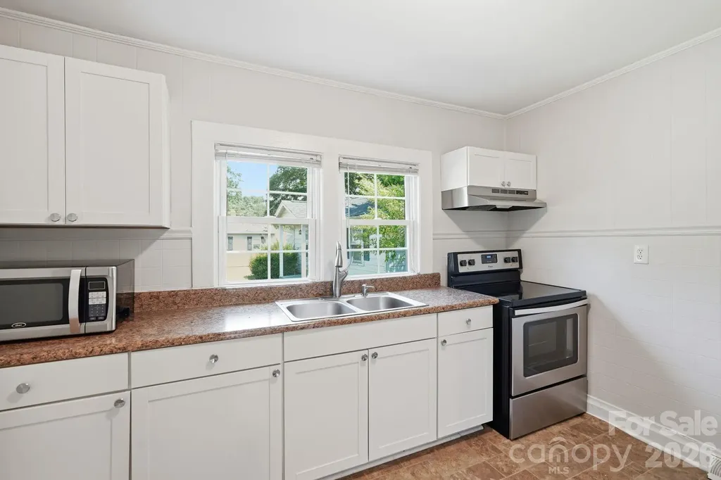 307 Clay Street Belmont NC 28012