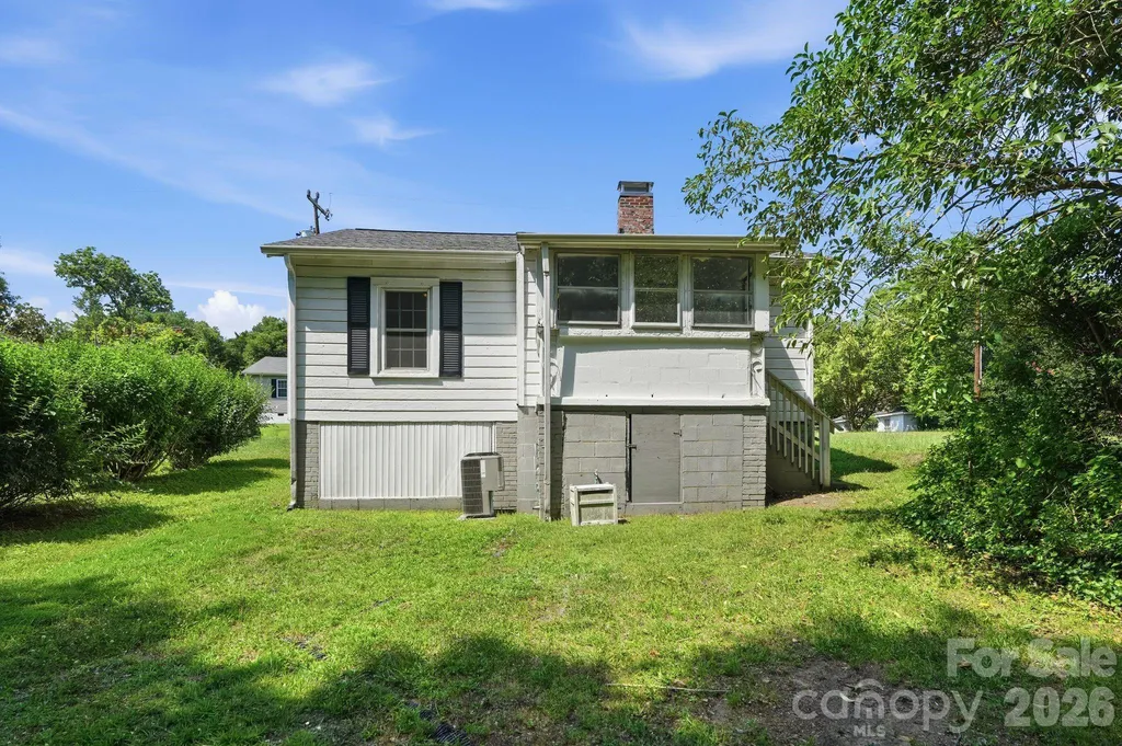 307 Clay Street Belmont NC 28012