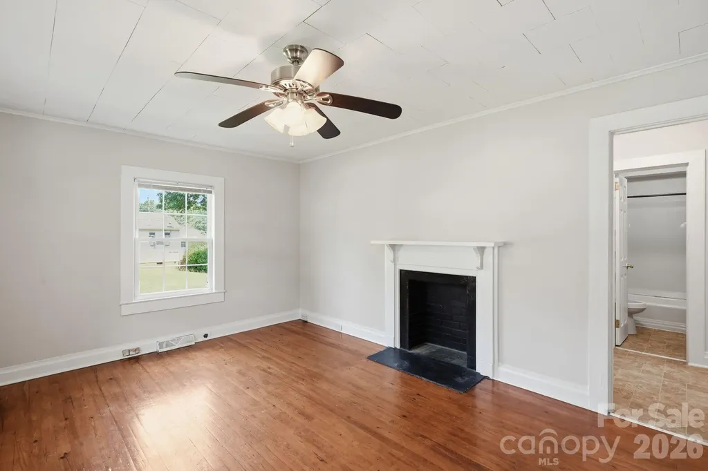 307 Clay Street Belmont NC 28012