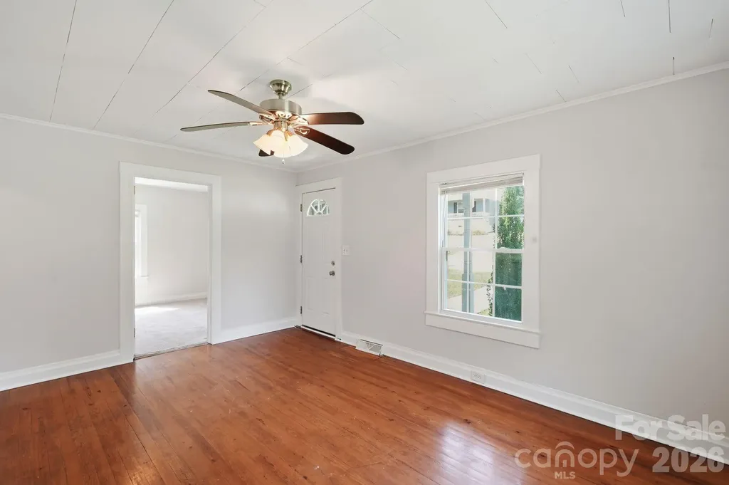 307 Clay Street Belmont NC 28012
