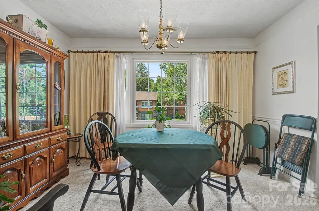 1765 Haywood Manor Road Hendersonville NC 28791