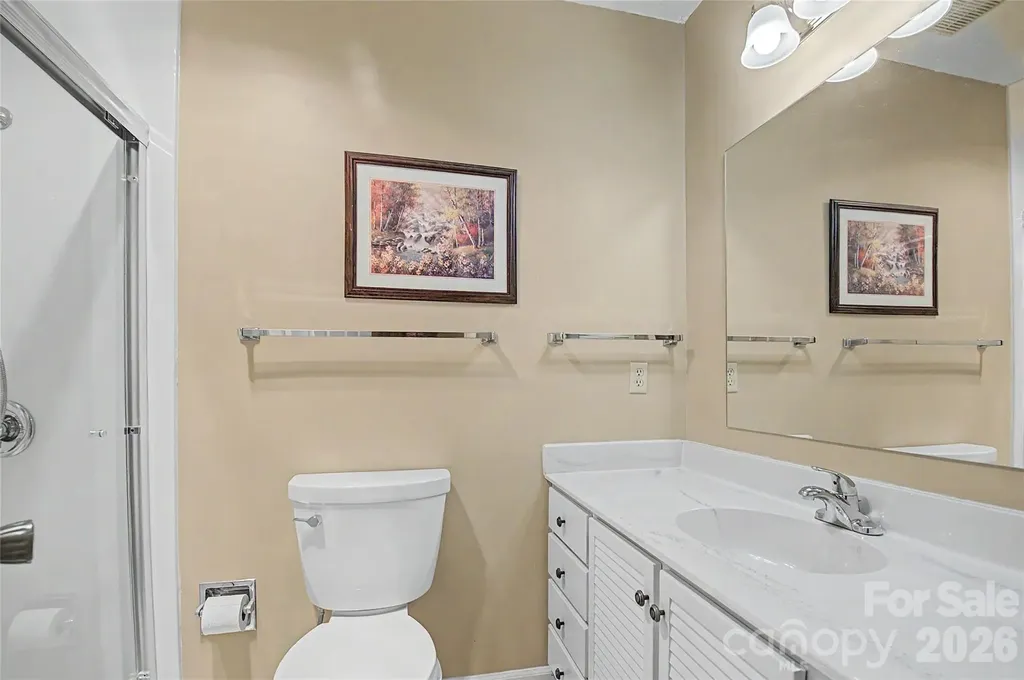 1765 Haywood Manor Road Hendersonville NC 28791