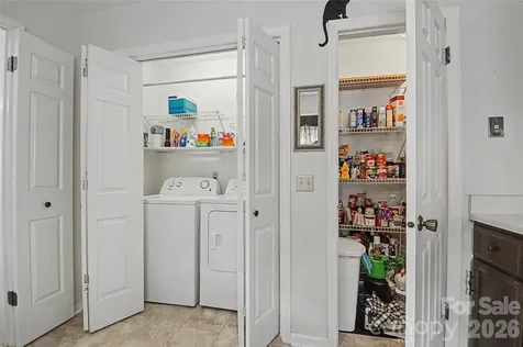1765 Haywood Manor Road Hendersonville NC 28791