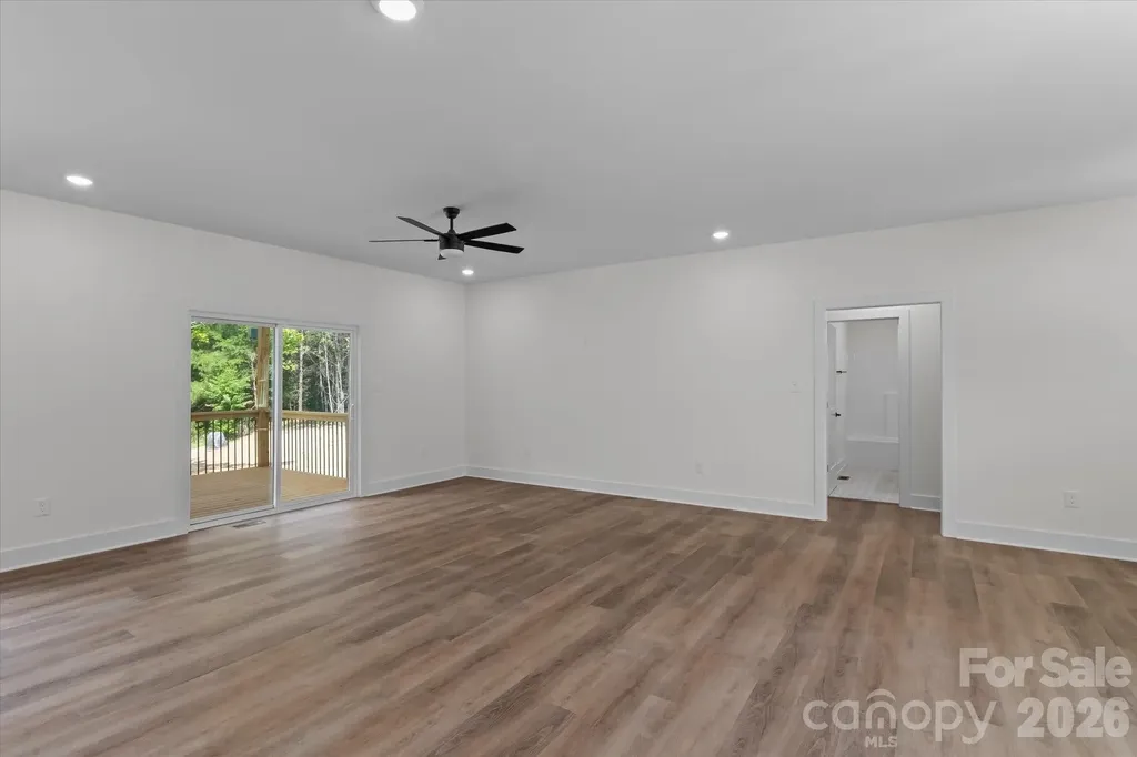 214 Lockhard Circle Troutman NC 28166