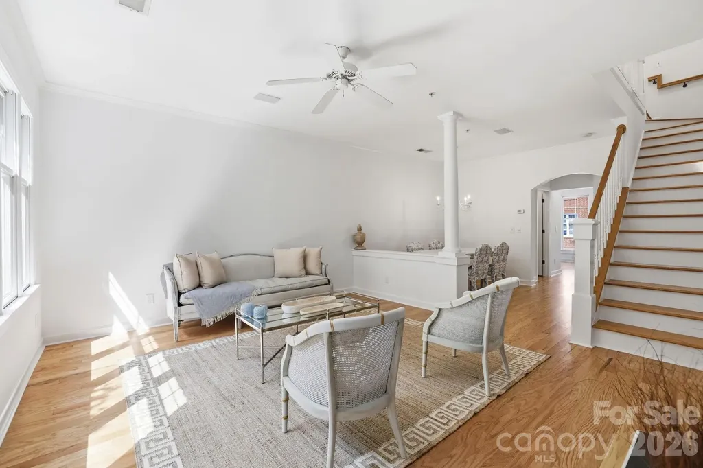 4703 S Hill View Drive Charlotte NC 28210