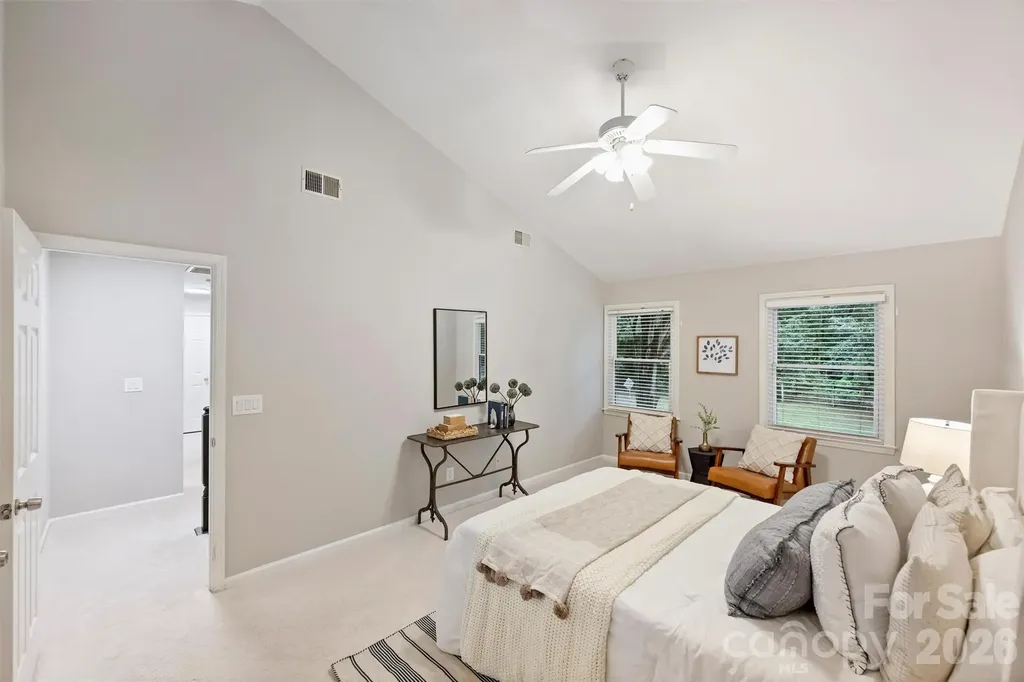 2500 Crescent Knoll Drive Matthews NC 28105