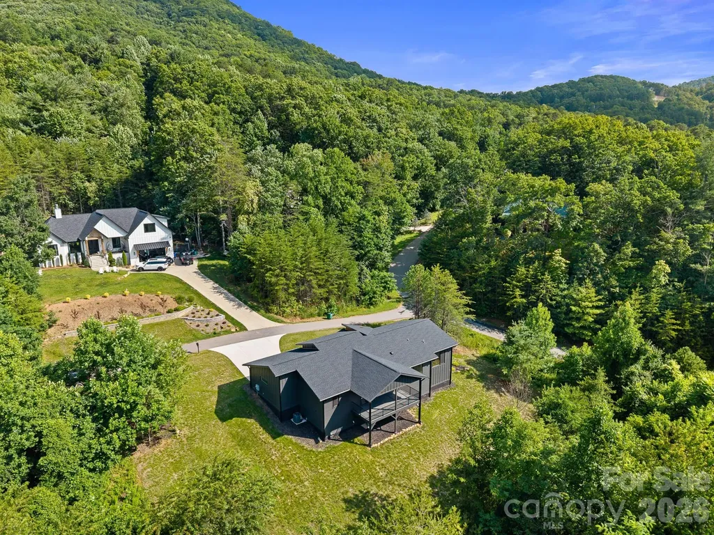 4 Tremorra Trail Leicester NC 28748