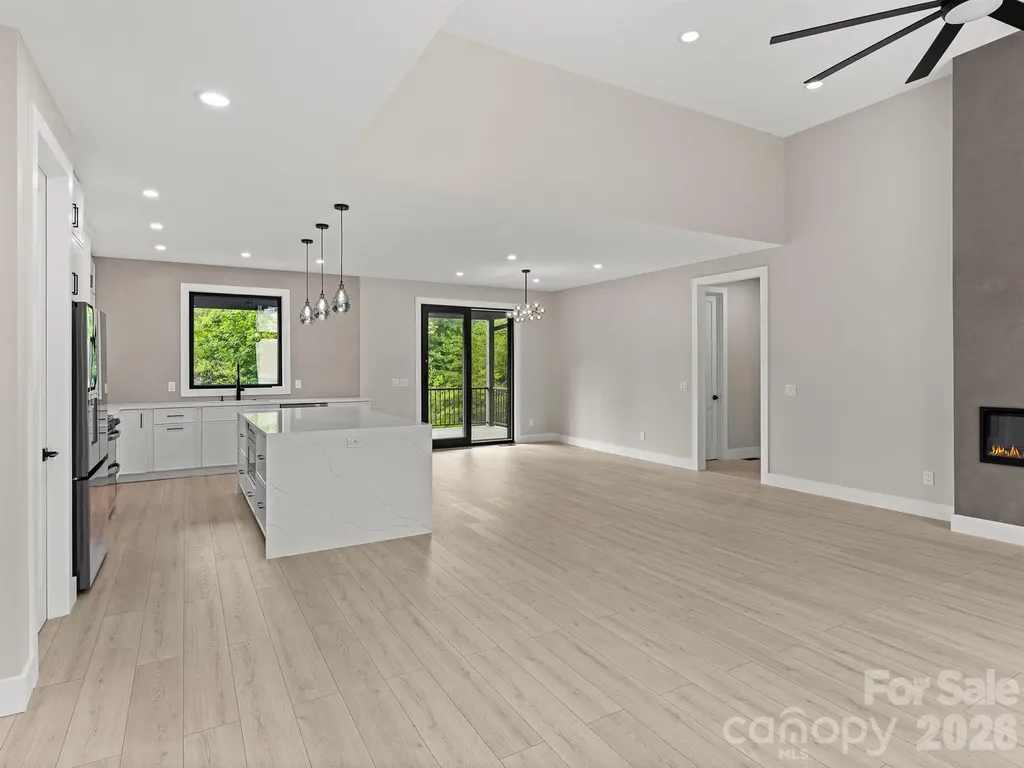 4 Tremorra Trail Leicester NC 28748