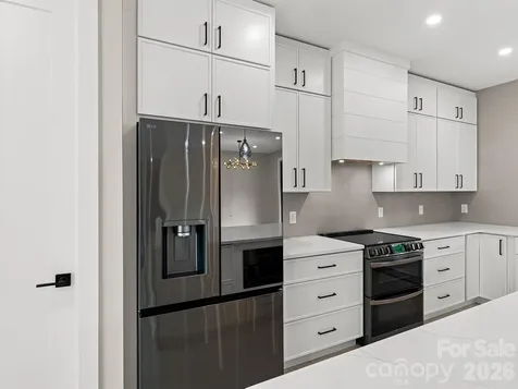 4 Tremorra Trail Leicester NC 28748