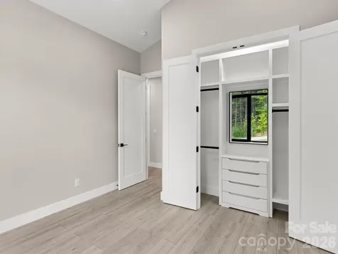 4 Tremorra Trail Leicester NC 28748