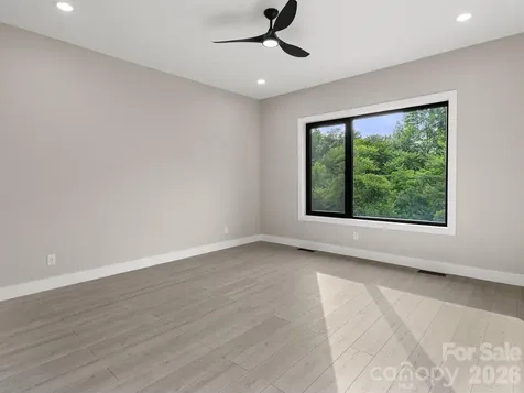4 Tremorra Trail Leicester NC 28748
