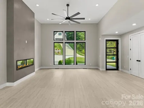 4 Tremorra Trail Leicester NC 28748