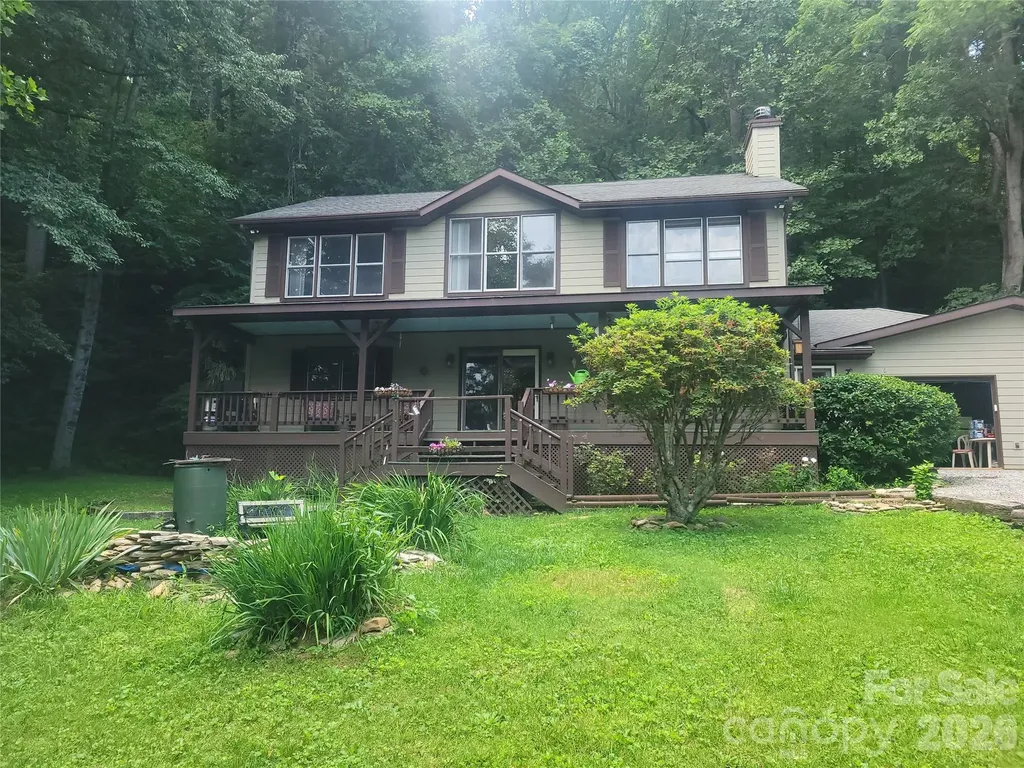 150 Sorghum Drive Waynesville NC 28785