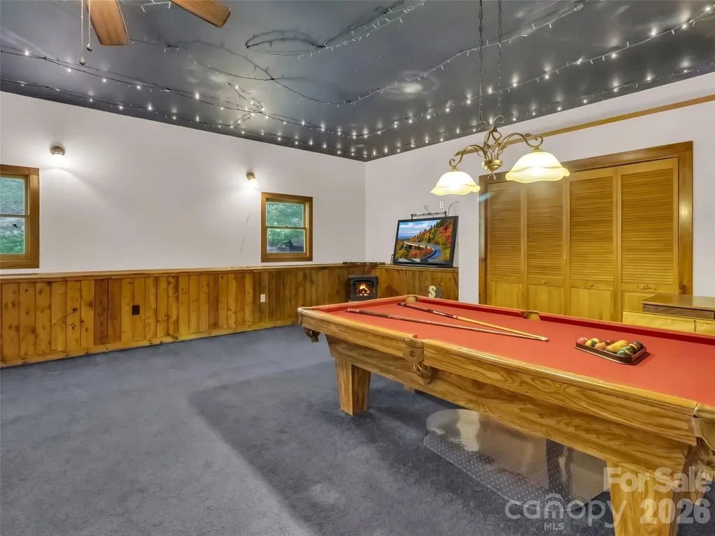 150 Sorghum Drive Waynesville NC 28785