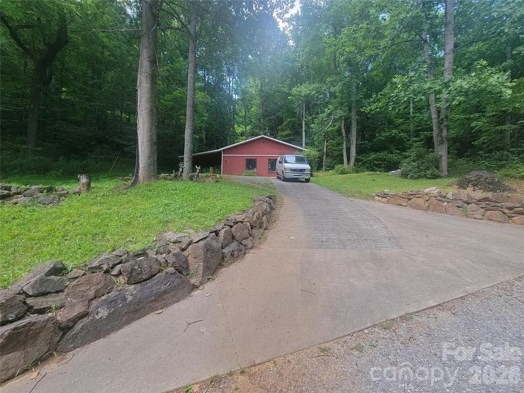 150 Sorghum Drive Waynesville NC 28785