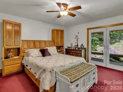 150 Sorghum Drive Waynesville NC 28785