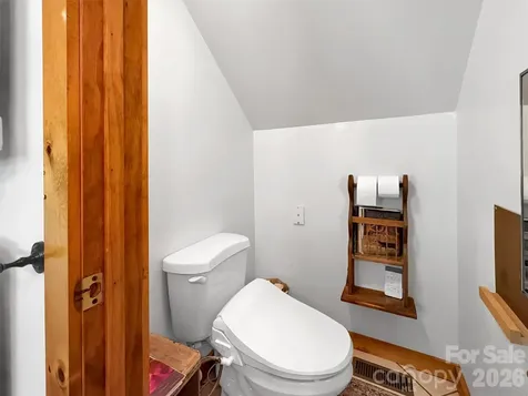 150 Sorghum Drive Waynesville NC 28785
