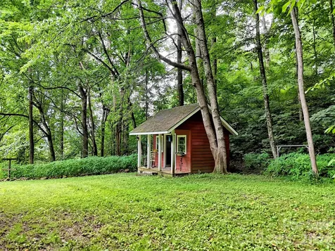 150 Sorghum Drive Waynesville NC 28785